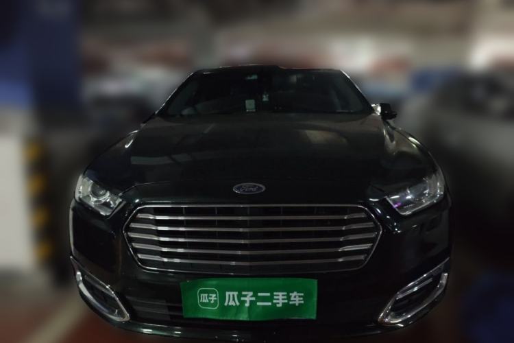 Used Ford Taurus 2017 EcoBoost 245 Fashion Edition Front