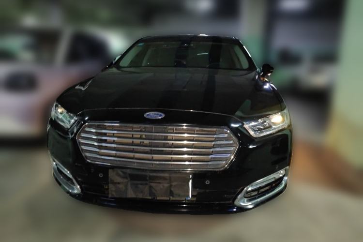 Used Ford Taurus 2017 EcoBoost 325 V6 Flagship Model Front