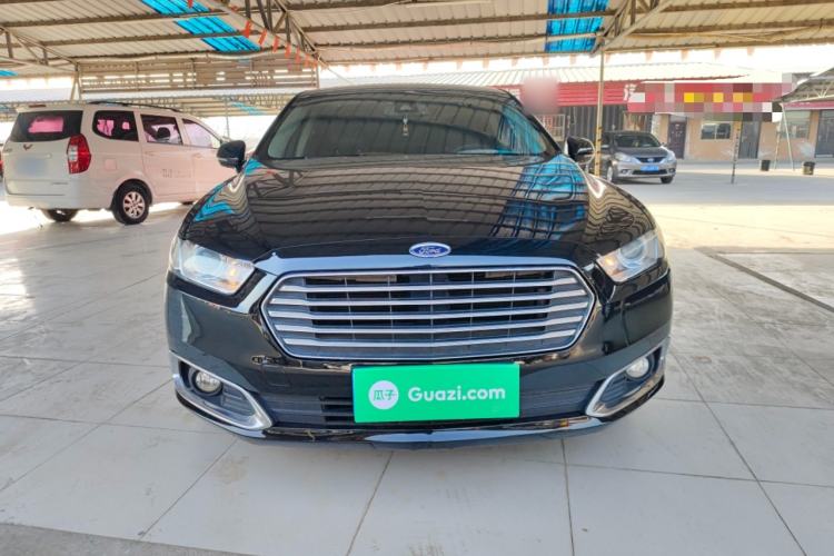 Used Ford Taurus 2017 EcoBoost 180 Luxury Model Front