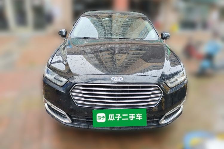 Used Ford Taurus 2017 EcoBoost 245 Fashion Edition Front