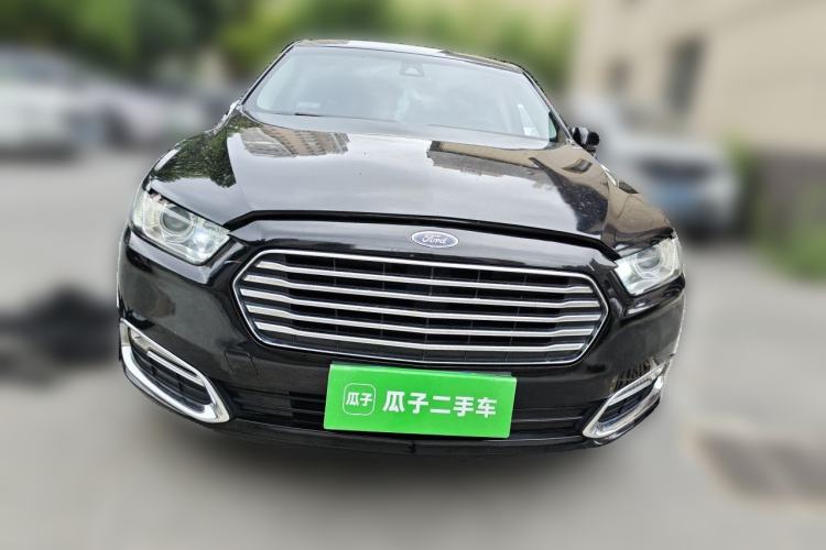 Used Ford Taurus 2017 EcoBoost 245 Fashion Edition Front