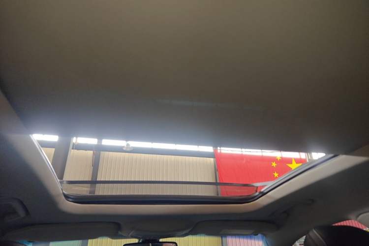 Used Ford Taurus 2017 EcoBoost 245 Fashion Edition Headliner