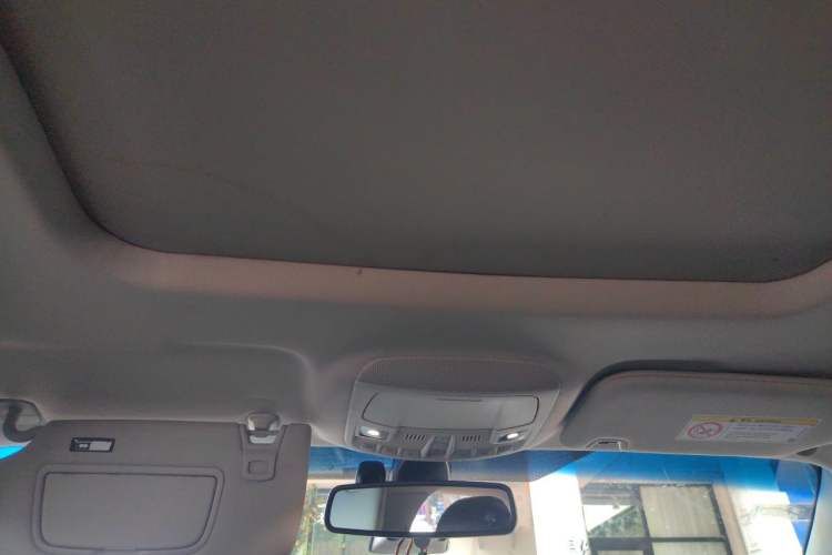 Used Ford Taurus 2017 EcoBoost 245 Luxury Model Headliner