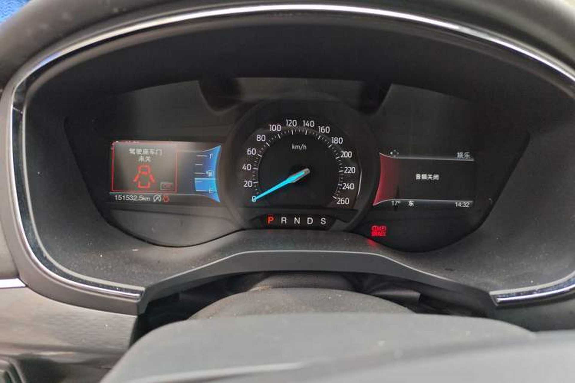 Used Ford Taurus 2017 EcoBoost 245 Fashion Edition Instrument Cluster