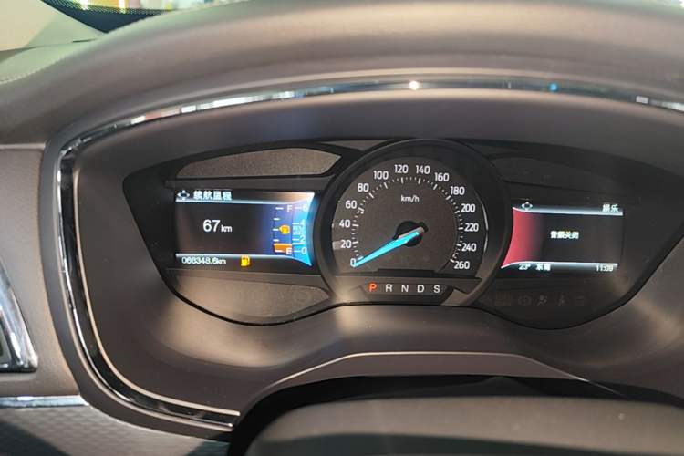 Used Ford Taurus 2017 EcoBoost 245 Fashion Edition Instrument Cluster