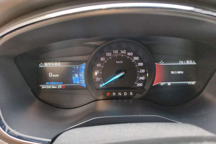 Used Ford Taurus 2017 EcoBoost 245 Luxury Model Instrument Cluster