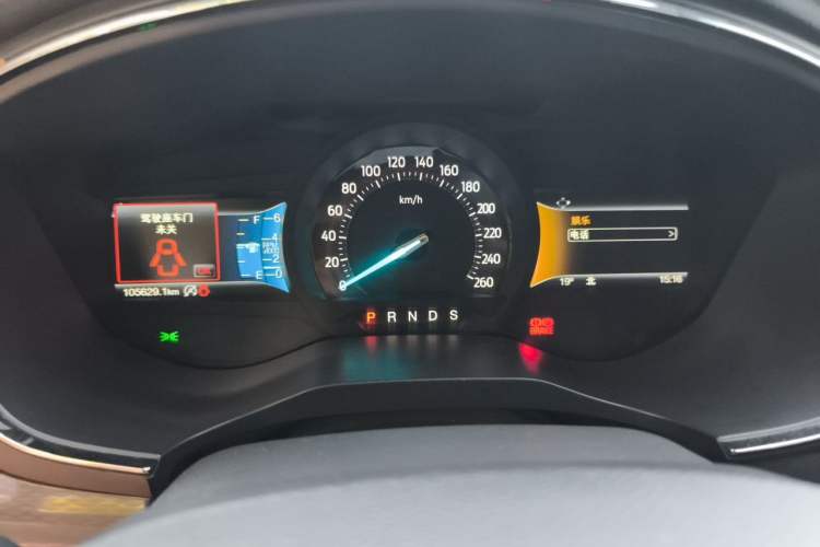Used Ford Taurus 2017 Facelifted EcoBoost 245 Fashion Edition Instrument Cluster