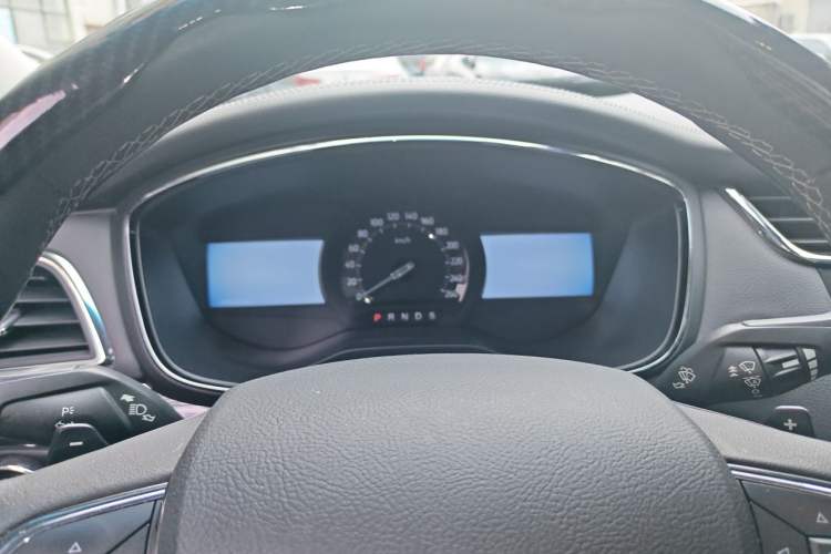 Used Ford Taurus 2017 EcoBoost 245 Luxury Model Instrument Cluster