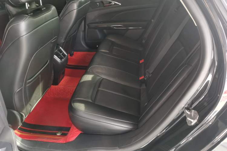Used Ford Taurus 2017 EcoBoost 245 Fashion Edition Interior 1