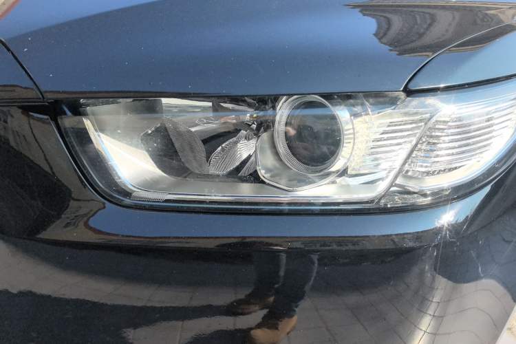 Used Ford Taurus 2017 EcoBoost 180 Luxury Model Left Front Headlight