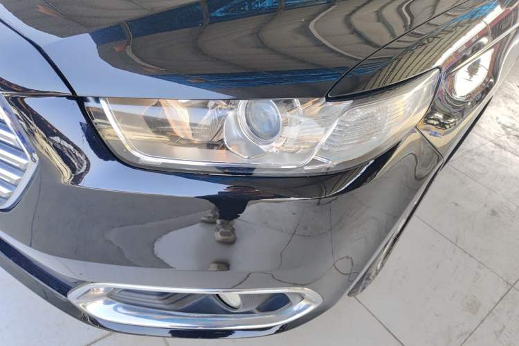Used Ford Taurus 2017 EcoBoost 180 Luxury Model Left Front Headlight