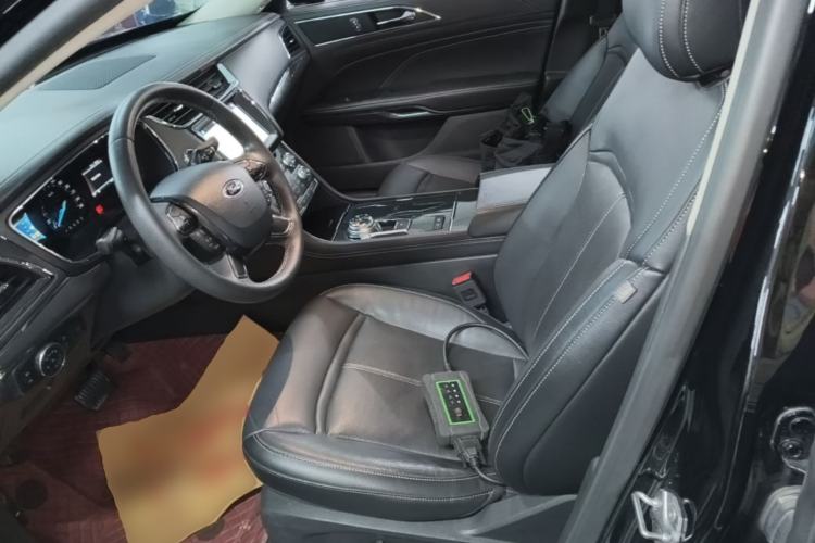 Used Ford Taurus 2017 Facelifted EcoBoost 245 Fashion Edition Left Front Seat
