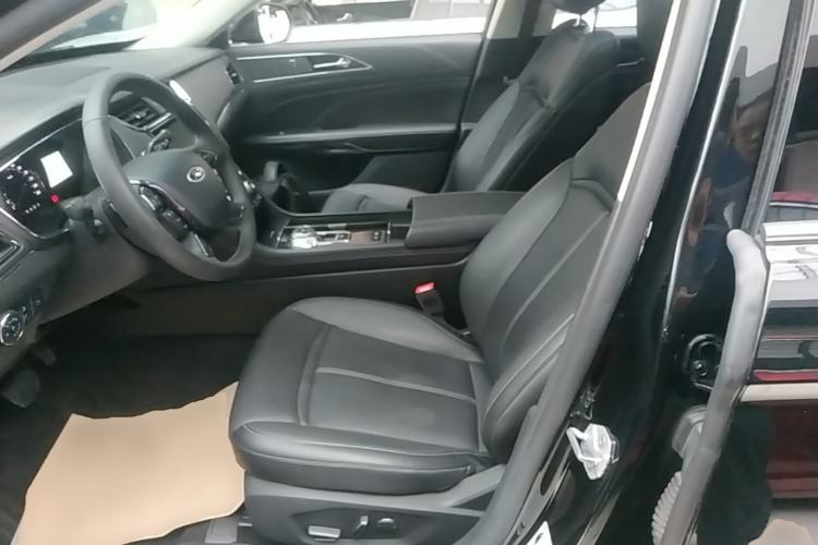 Used Ford Taurus 2017 Facelifted EcoBoost 245 Fashion Edition Left Front Seat