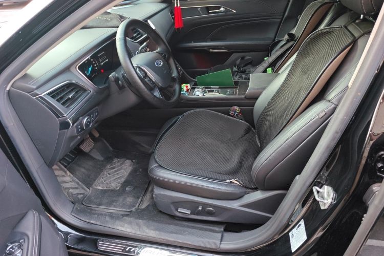 Used Ford Taurus 2017 EcoBoost 245 Luxury Model Left Front Seat