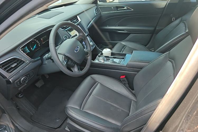 Used Ford Taurus 2017 Facelifted EcoBoost 245 Fashion Edition Left Front Seat