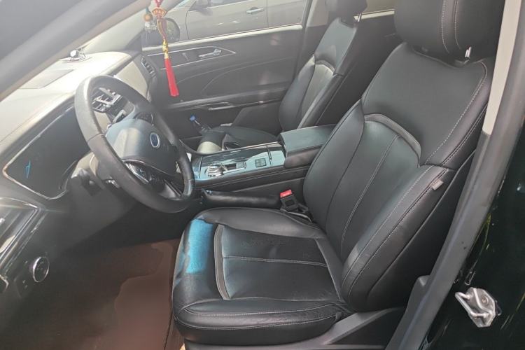Used Ford Taurus 2017 EcoBoost 245 Luxury Model Left Front Seat