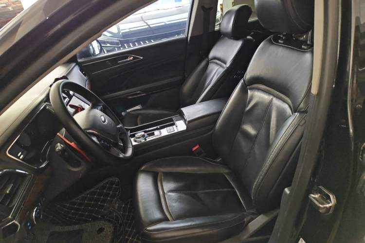 Used Ford Taurus 2017 EcoBoost 245 Flagship Model Left Front Seat