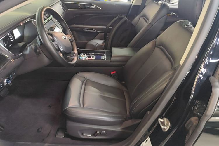 Used Ford Taurus 2017 EcoBoost 245 Fashion Edition Left Front Seat