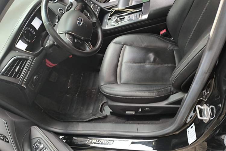 Used Ford Taurus 2017 EcoBoost 245 Luxury Model Left Front Seat