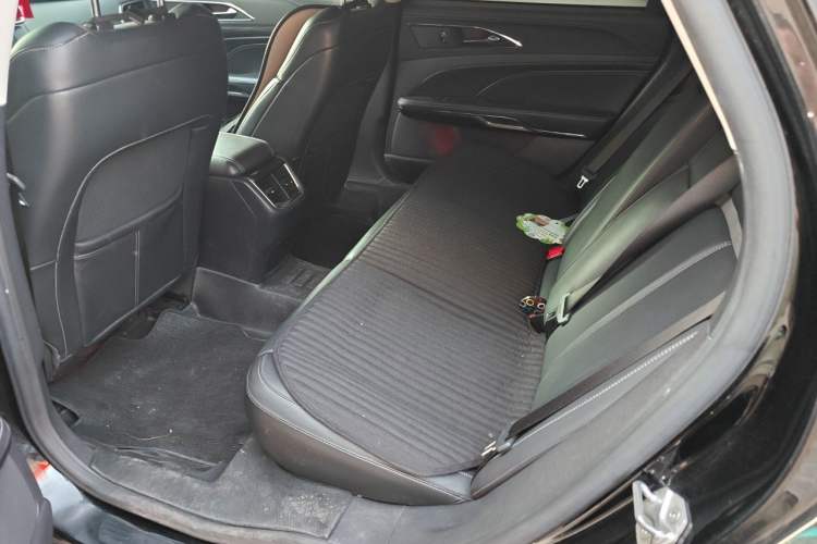 Used Ford Taurus 2017 EcoBoost 245 Luxury Model Left Rear Seat