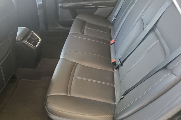 Used Ford Taurus 2017 EcoBoost 245 Fashion Edition Left Rear Seat