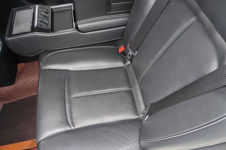 Used Ford Taurus 2017 EcoBoost 245 Fashion Edition Left Rear Seat