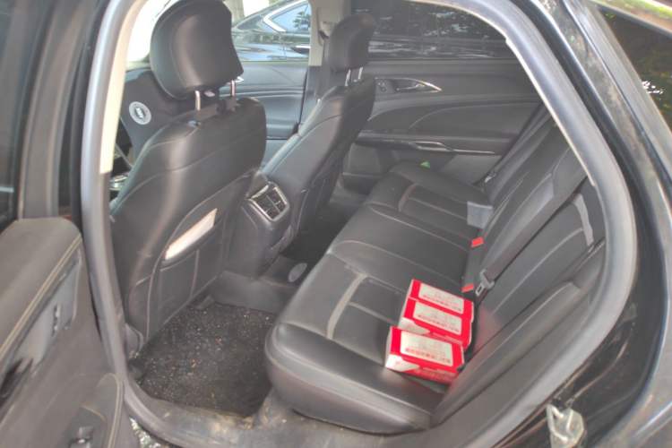 Used Ford Taurus 2017 EcoBoost 245 Luxury Model Left Rear Seat