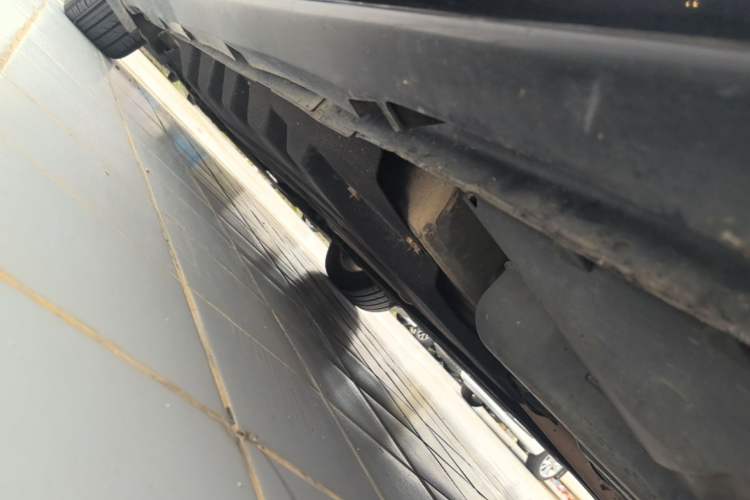 Used Ford Taurus 2017 EcoBoost 180 Luxury Model Left Side Sill