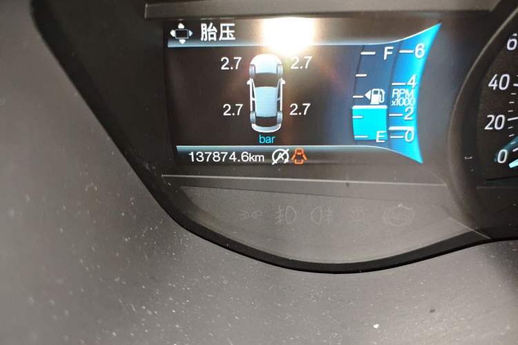 Used Ford Taurus 2017 EcoBoost 245 Luxury Model Odometer Close Up