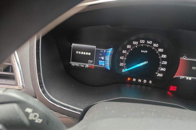 Used Ford Taurus 2017 EcoBoost 245 Luxury Model Odometer Close Up