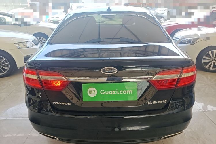 Used Ford Taurus 2017 EcoBoost 245 Fashion Edition Rear
