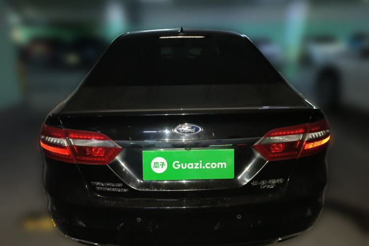 Used Ford Taurus 2017 EcoBoost 325 V6 Flagship Model Rear