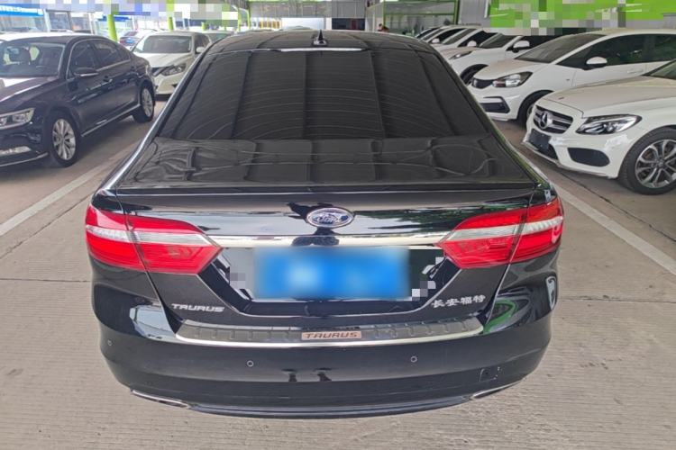 Used Ford Taurus 2017 EcoBoost 245 Fashion Edition Rear