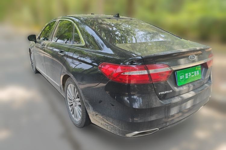 Used Ford Taurus 2017 EcoBoost 245 Luxury Model Rear Left 45 Deg