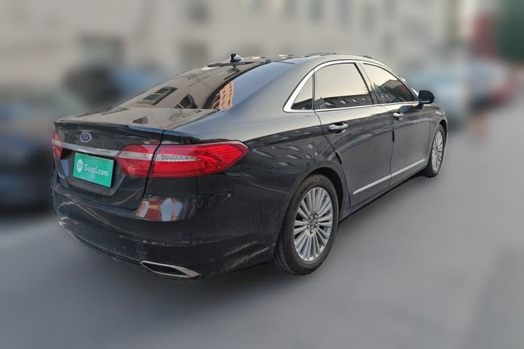 Used Ford Taurus 2017 EcoBoost 245 Luxury Model Rear Right 45 Deg
