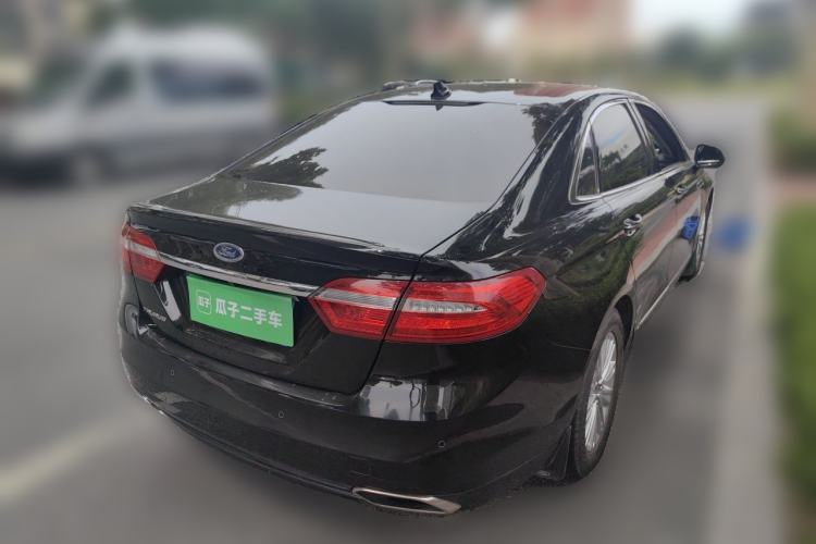 Used Ford Taurus 2017 Facelifted EcoBoost 245 Fashion Edition Rear Right 45 Deg