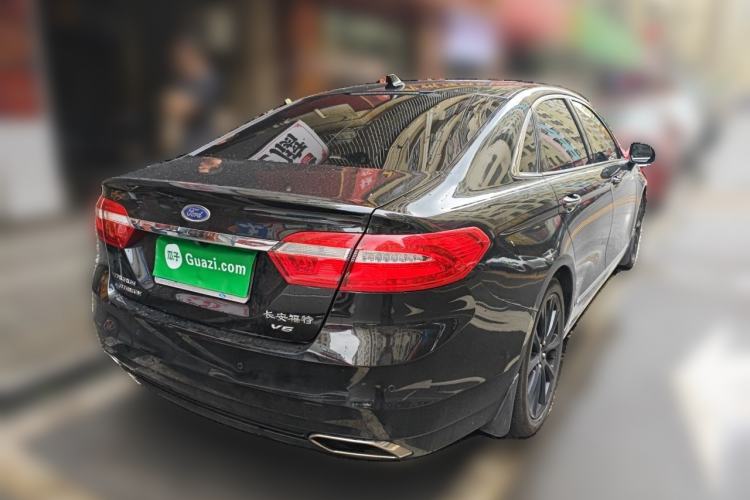 Used Ford Taurus 2017 EcoBoost 325 V6 Flagship Model Rear Right 45 Deg