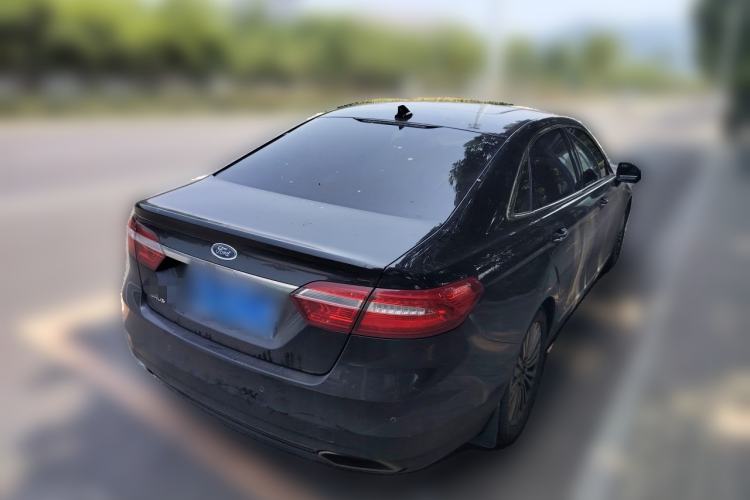 Used Ford Taurus 2017 EcoBoost 245 Luxury Model Rear Right 45 Deg