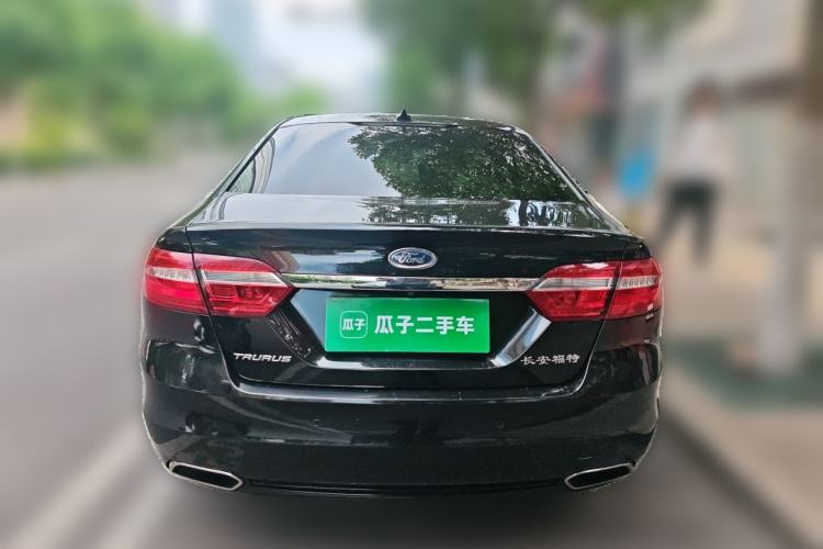 Used Ford Taurus 2017 EcoBoost 245 Luxury Model Rear