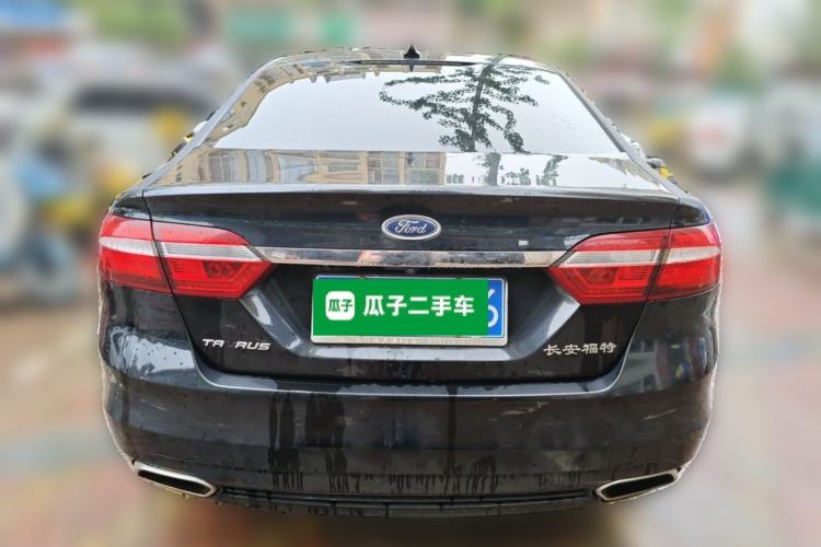 Used Ford Taurus 2017 EcoBoost 245 Fashion Edition Rear