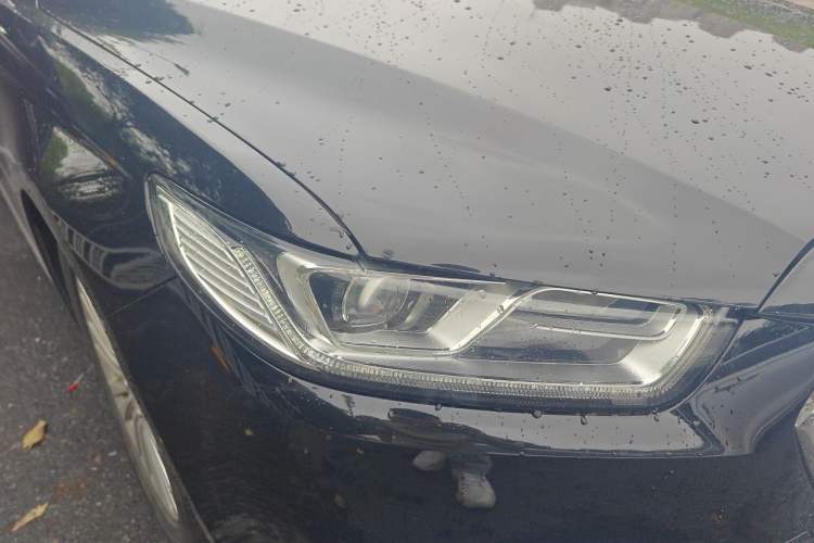 Used Ford Taurus 2017 Facelifted EcoBoost 245 Luxury Version Right Front Headlight