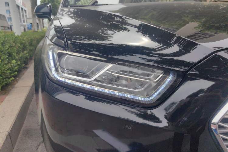 Used Ford Taurus 2017 Facelifted EcoBoost 245 Fashion Edition Right Front Headlight