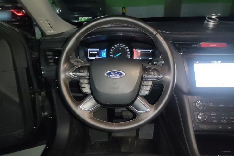 Used Ford Taurus 2017 EcoBoost 180 Ultimate Model Steering Wheel