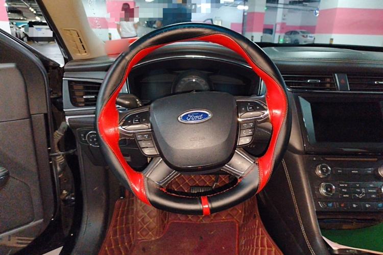 Used Ford Taurus 2017 Facelifted EcoBoost 245 Fashion Edition Steering Wheel