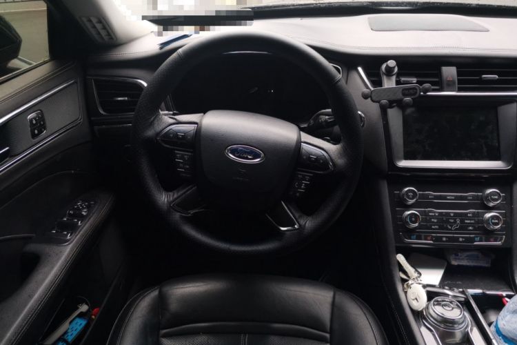 Used Ford Taurus 2017 EcoBoost 245 Fashion Edition Steering Wheel