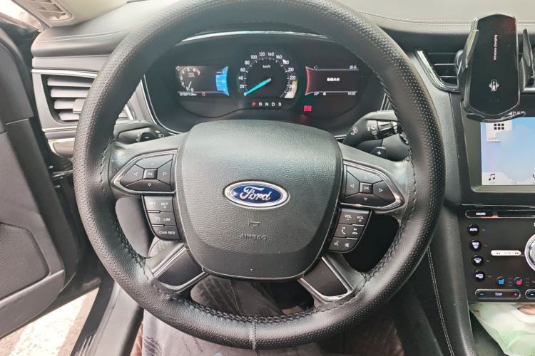 Used Ford Taurus 2017 EcoBoost 245 Luxury Model Steering Wheel