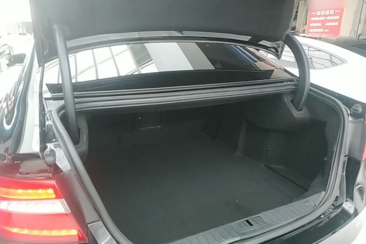 Used Ford Taurus 2017 Facelifted EcoBoost 245 Fashion Edition Trunk