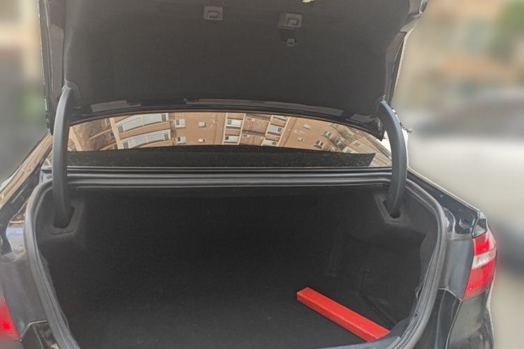 Used Ford Taurus 2017 EcoBoost 245 Fashion Edition Trunk