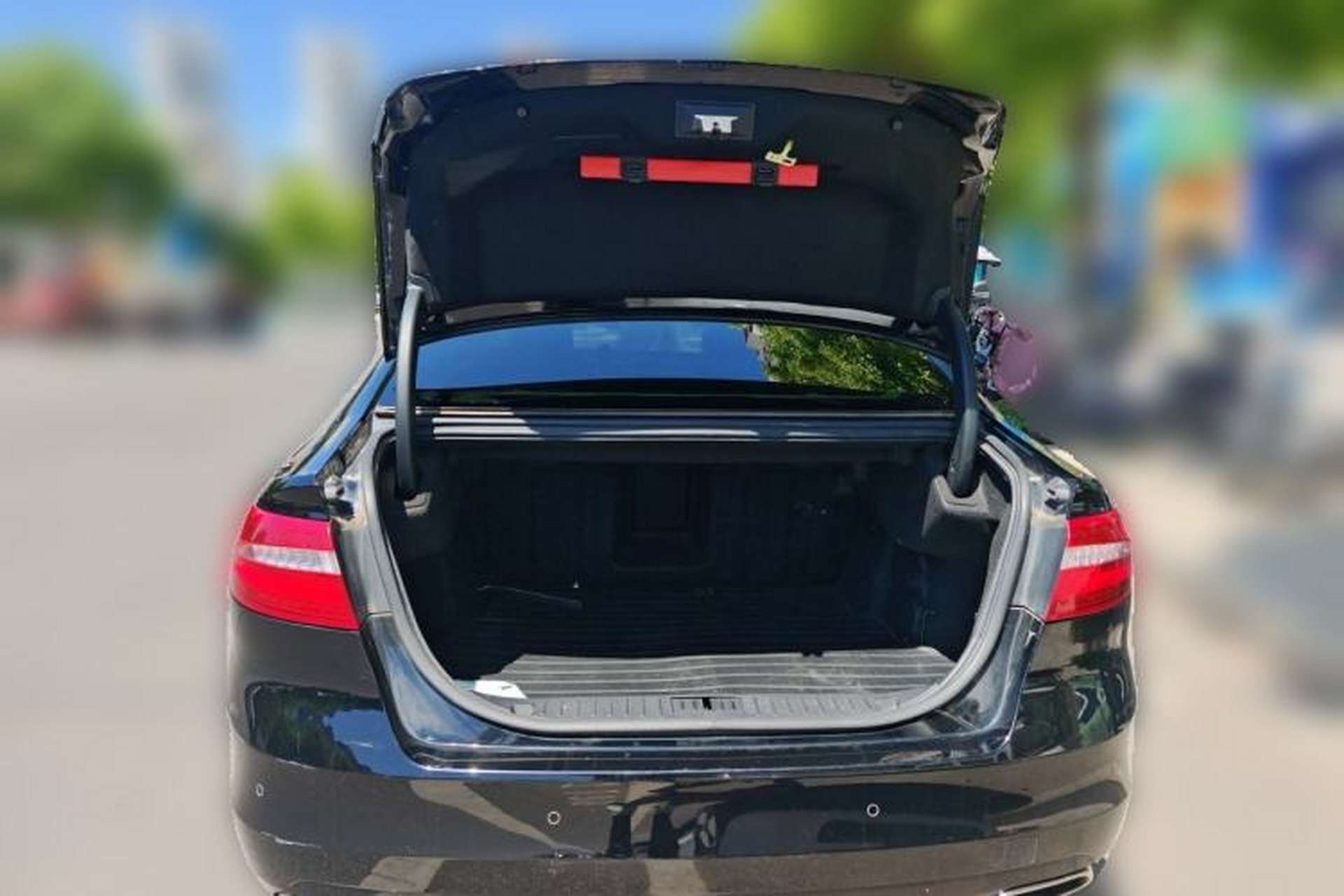Used Ford Taurus 2017 EcoBoost 325 V6 Flagship Model Trunk