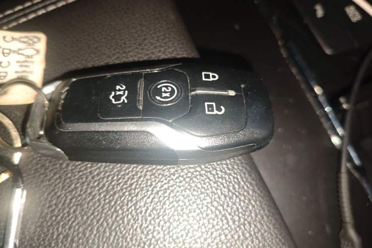 Used Ford Taurus 2017 EcoBoost 245 Luxury Model Vehicle Key